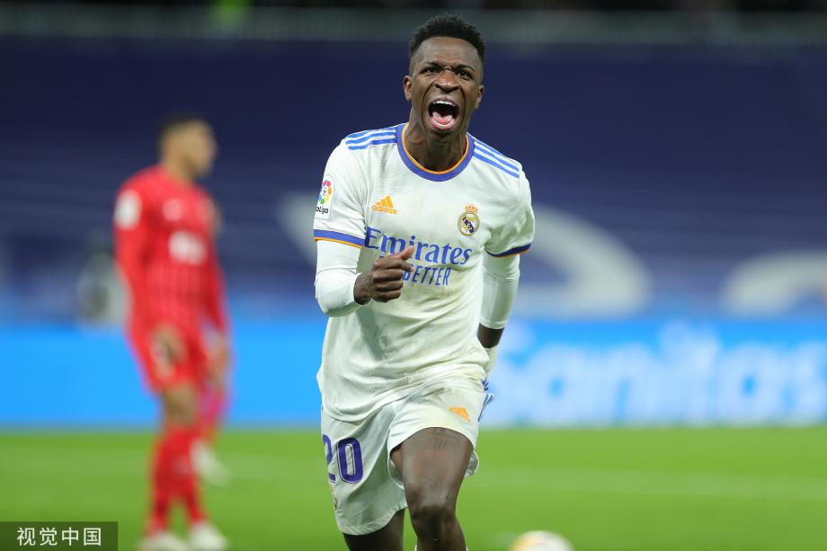 防守上的潜 防守上的潜