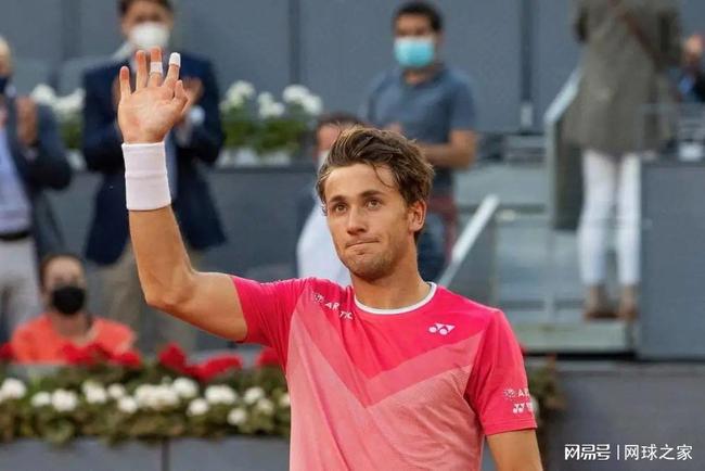 防线空隙 防线空隙